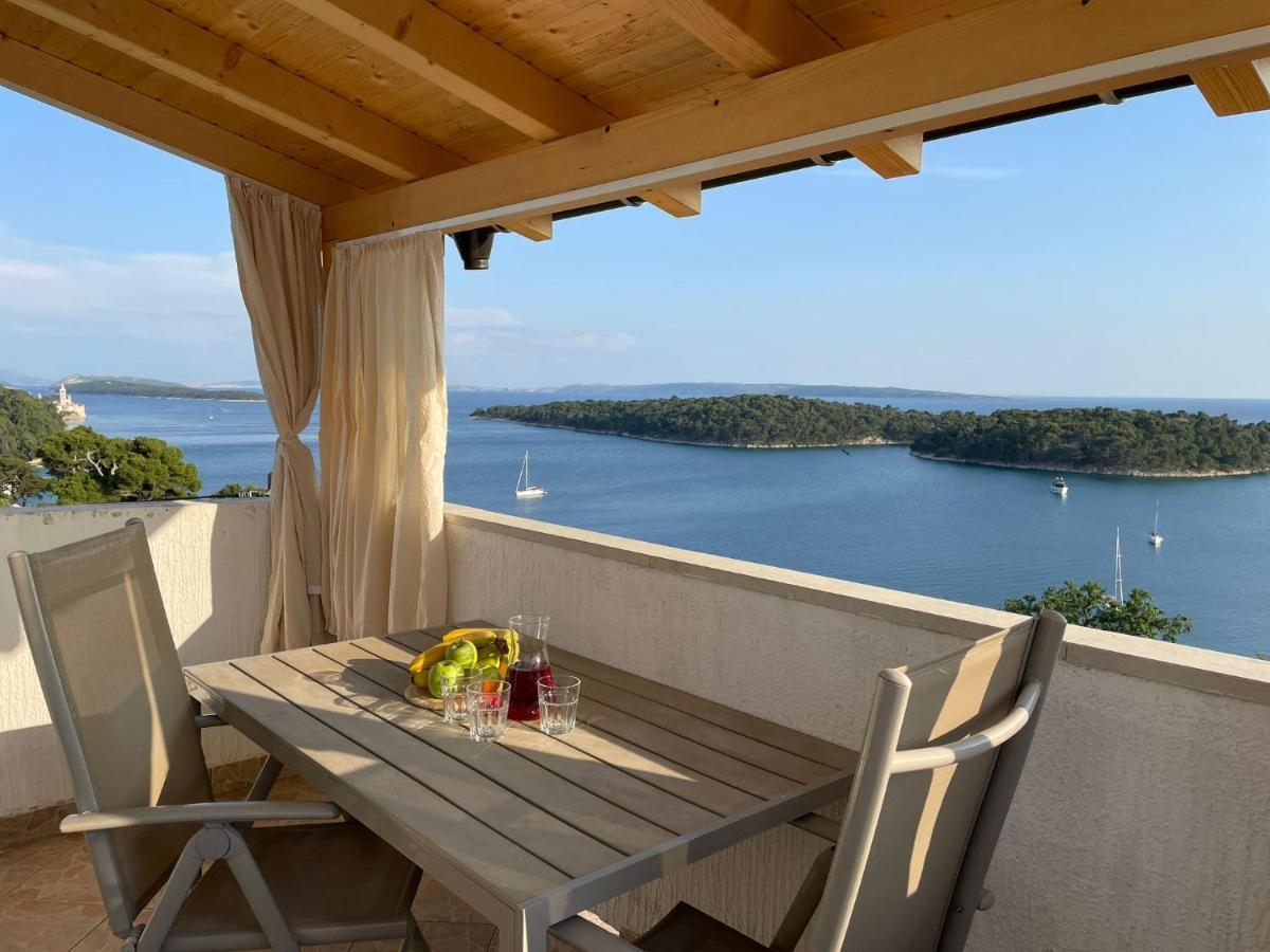 Apartmani Maris II Palit Екстериор снимка