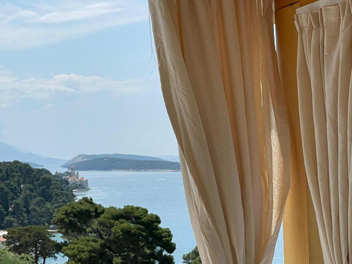 Apartmani Maris II Palit Екстериор снимка