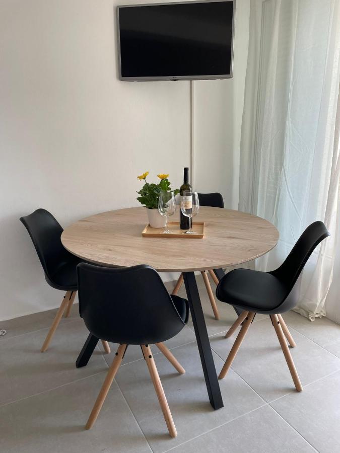 Apartmani Maris II Palit Екстериор снимка