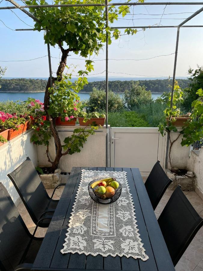 Apartmani Maris II Palit Екстериор снимка